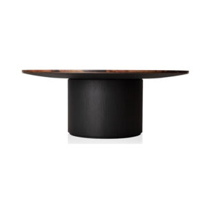 MESA DE COMEDOR DE PÉTALOS